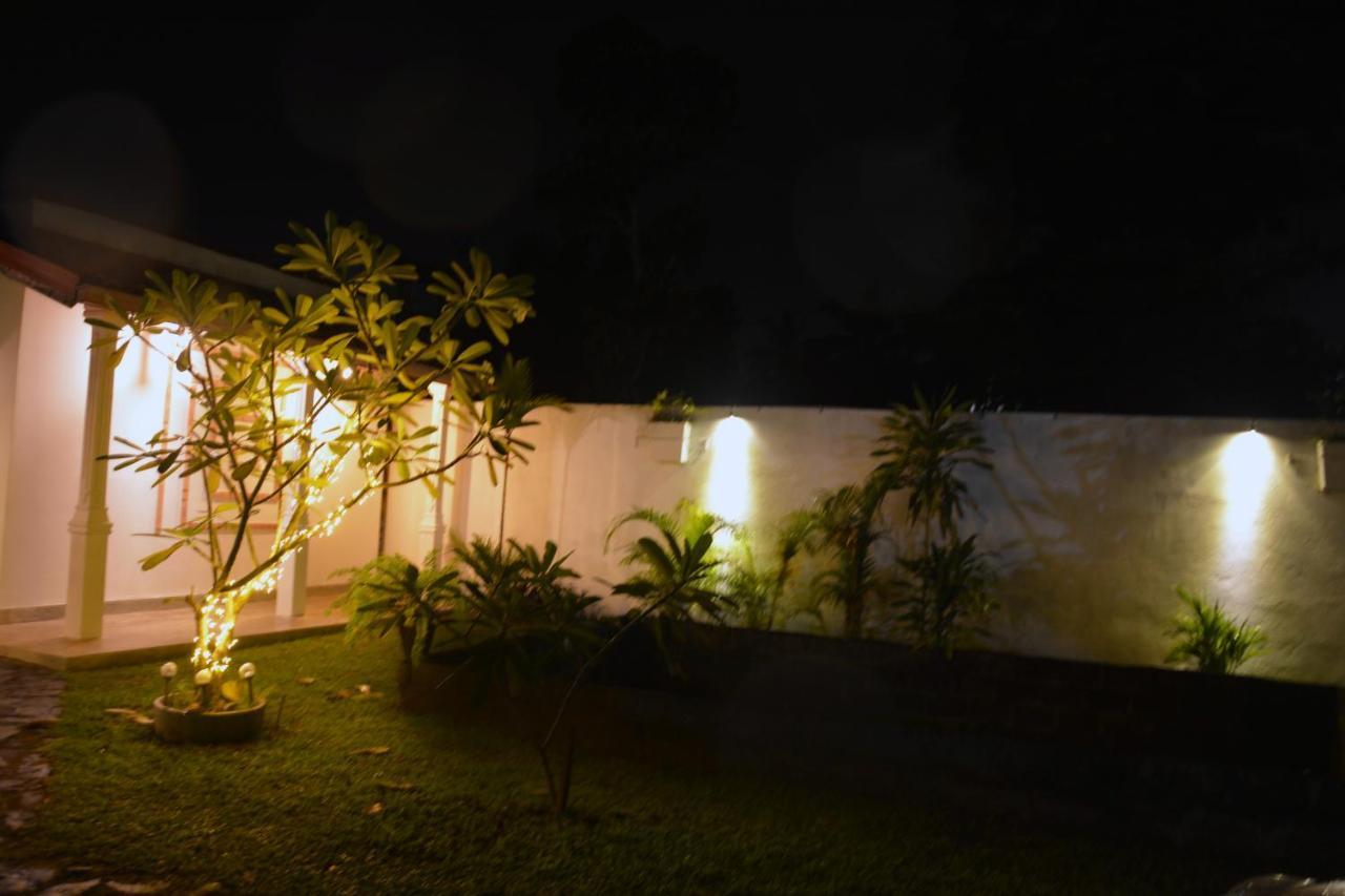 Finlanka Guest Bed and Breakfast Galle Exterior foto